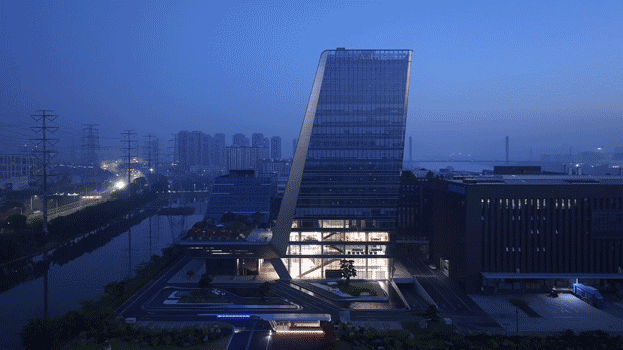 天生赢家凯发一触即发·星际总部彻底揭开面纱 